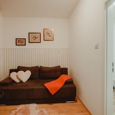 Apartman Lovric Джяково Екстер'єр фото