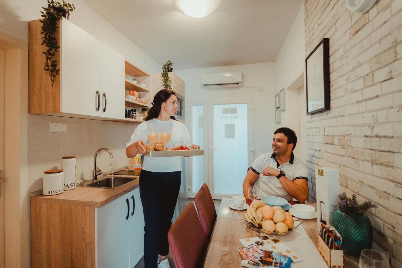 Apartman Lovric Джяково Екстер'єр фото