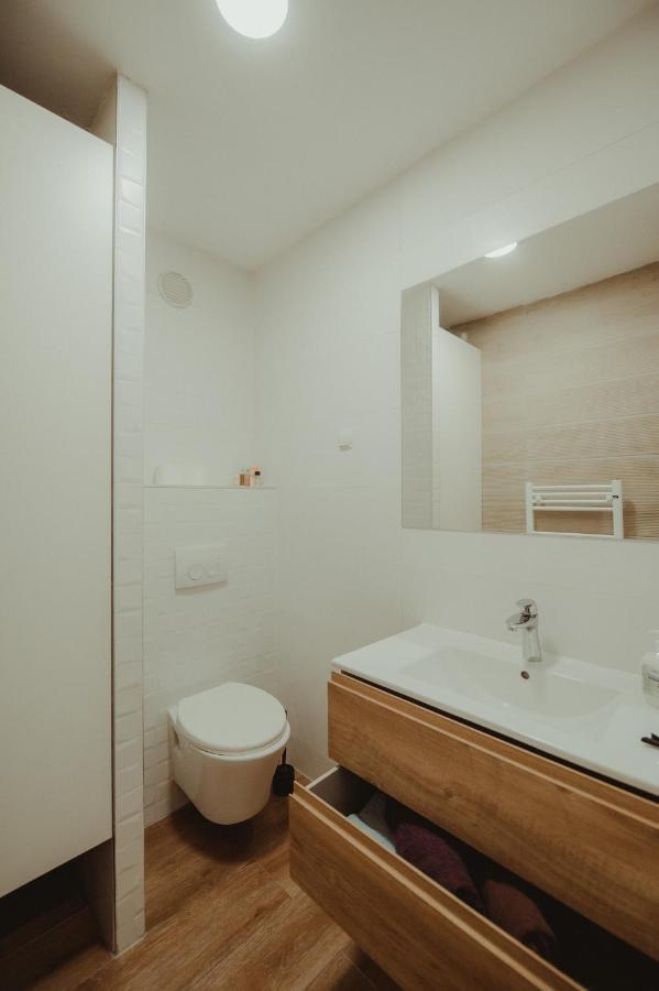 Apartman Lovric Джяково Екстер'єр фото